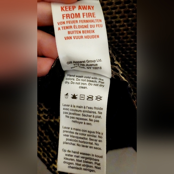 Womens DKNY Honeycomb Mesh Funnel-neck Sweatshirt sz M NWT - Picture 10 of 10